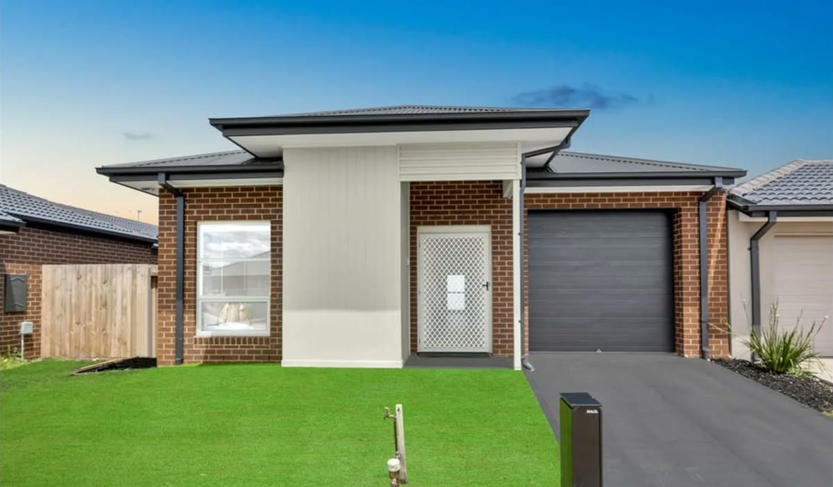 The front of the SDA home in Deanside